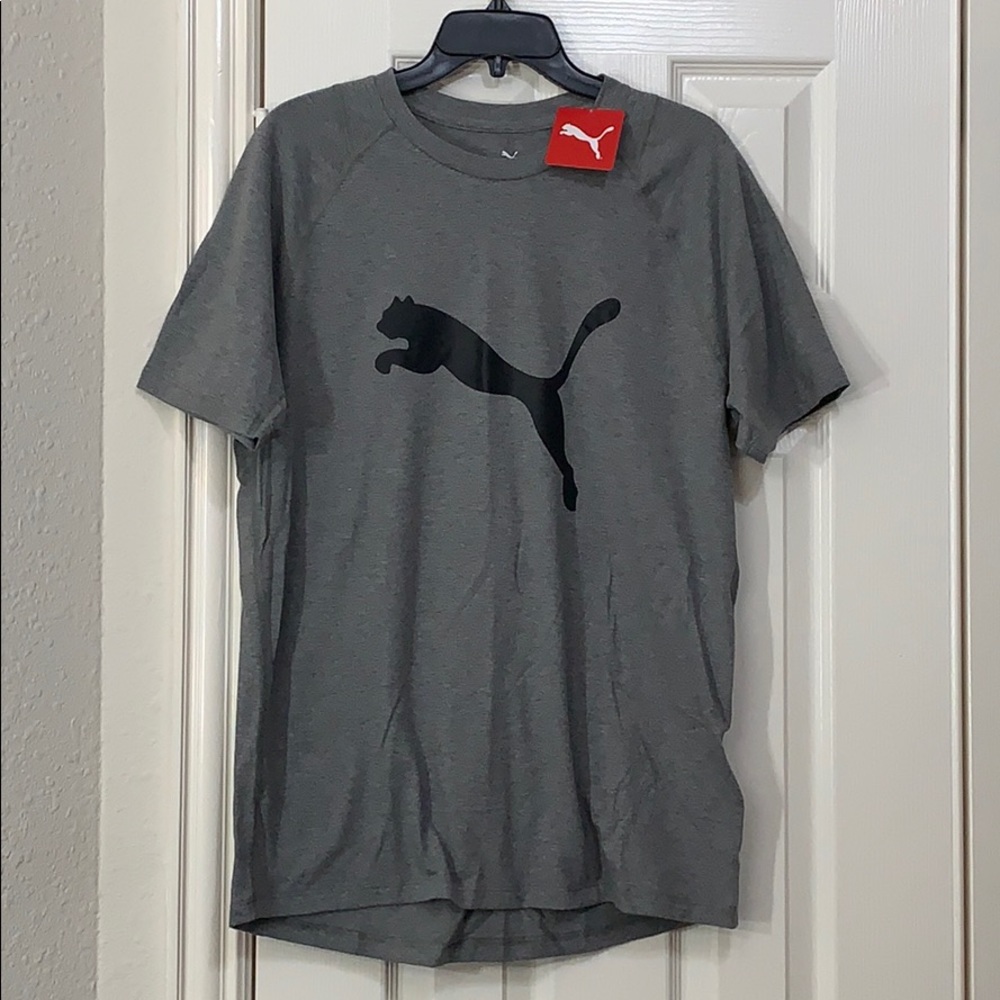 PUMA Men’s T-Shirt - size M